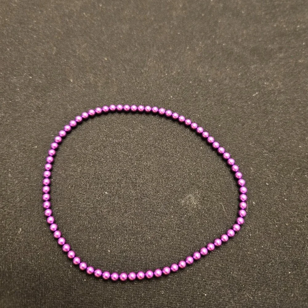 Bracelets - Picture 9 of 10